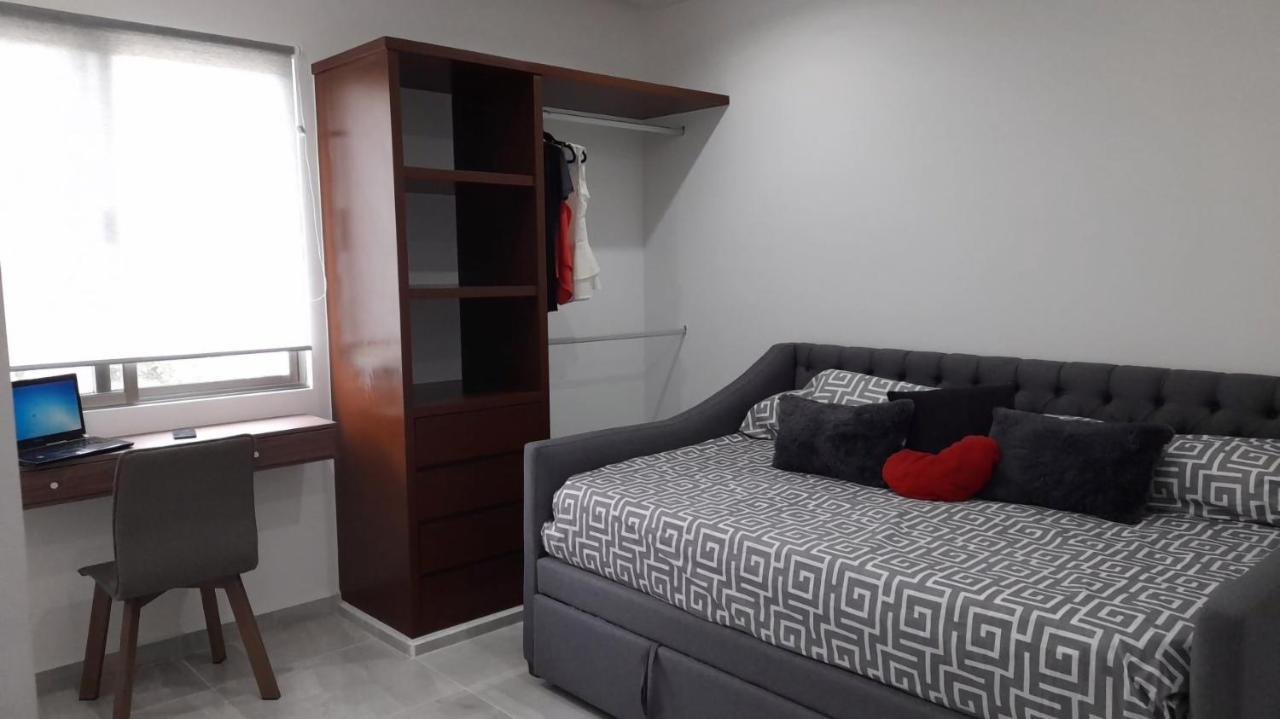 Gorgeous Apartment Hoestel Long Island! Канкун Екстер'єр фото